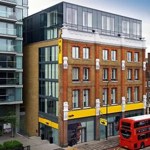 Staycity Deptford Bridge Station 3*, London United Kingdom